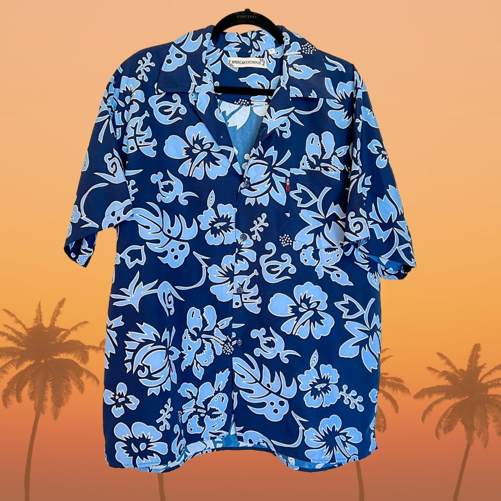 Y2K Blue Hawaiian Shirt Floral Men's Large Navy Blue Button Down Beach Summer Tr